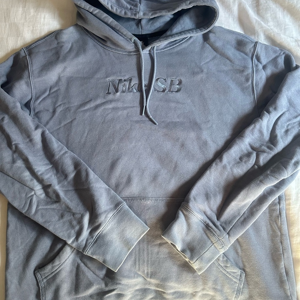 Nike SB Light Gray Hoodie